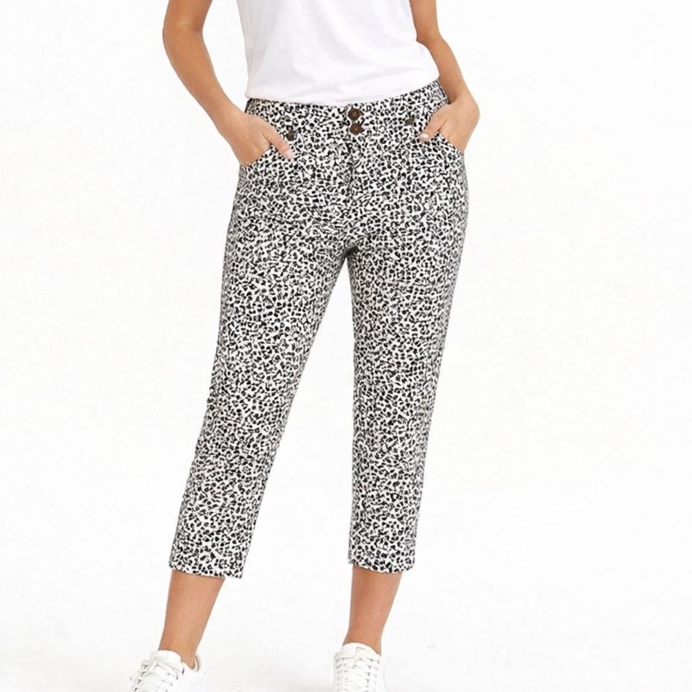 Sabrina Lauren Leopard Print Cropped Pants Petite 8 Stretch Animal Print